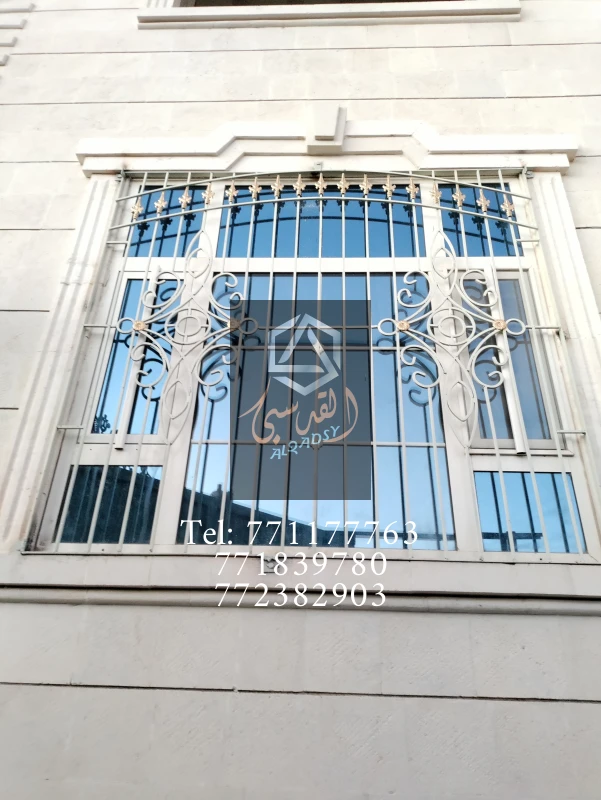 شبابيك حماية 72